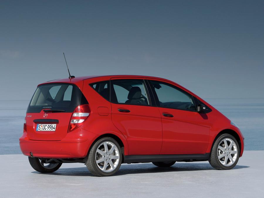  Mercedes-Benz A170 5-Door 2004 года  (фото 4 из 10)